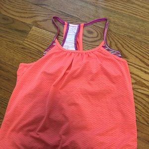 workout tank top
